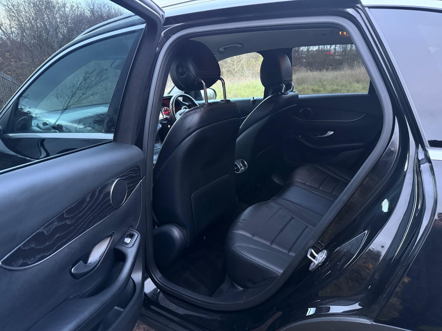 Used Mercedes-Benz GLC 2018 for sale - 76926953: Photo 37