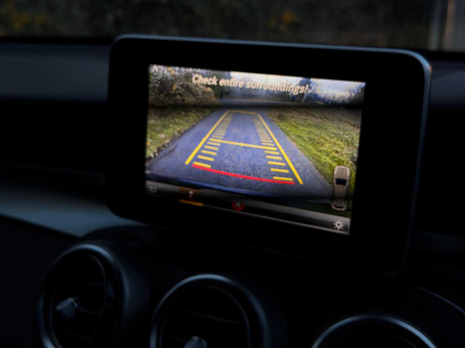 Used Mercedes-Benz GLC 2018 for sale - 76926953: Photo 9