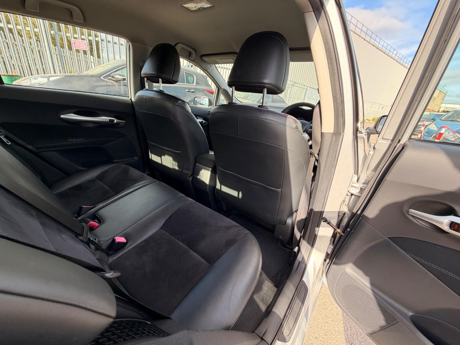 Used Toyota Auris 2010 for sale - 76226650: Photo 18