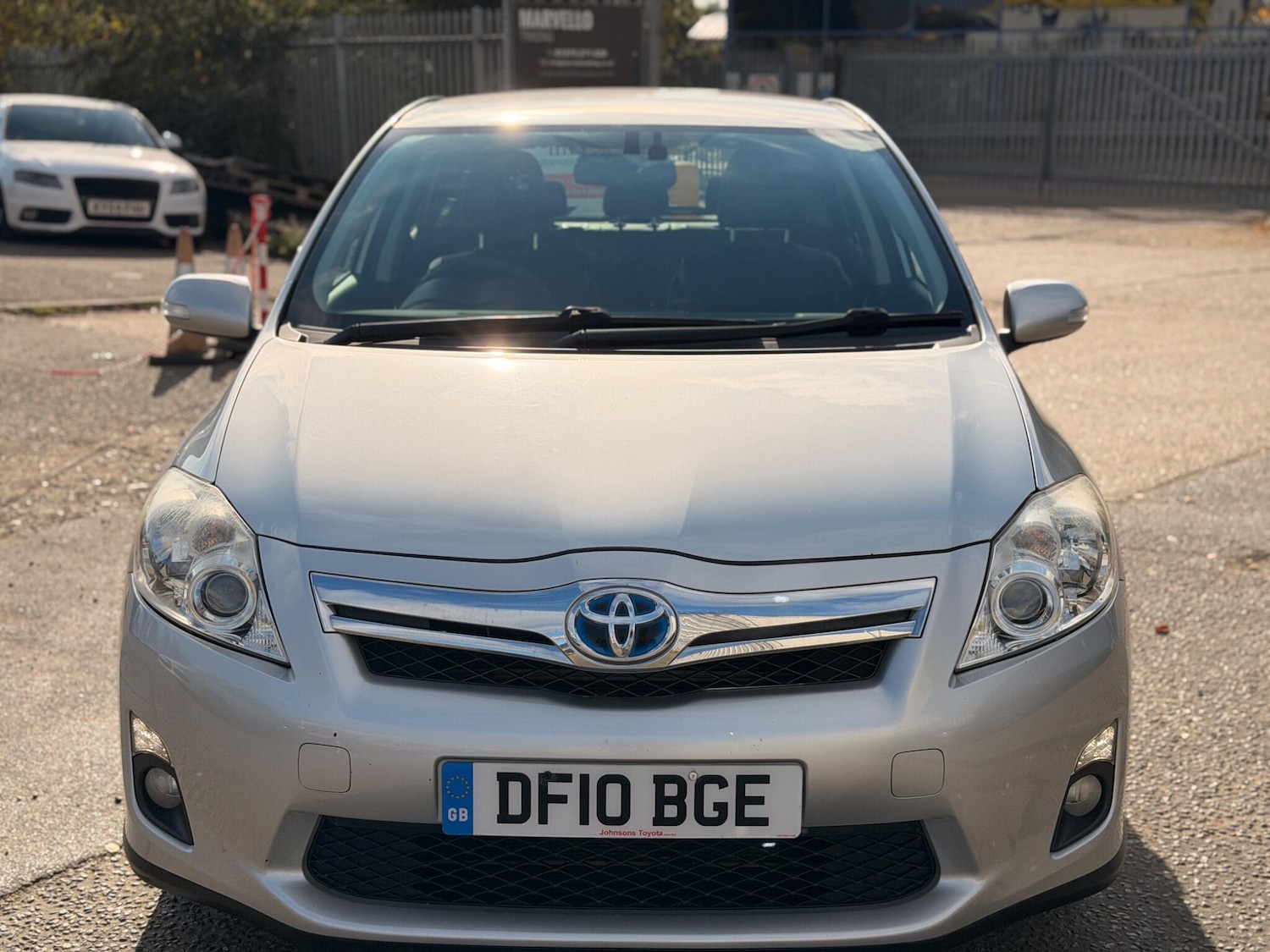 Used Toyota Auris 2010 for sale - 76226650: Photo 2