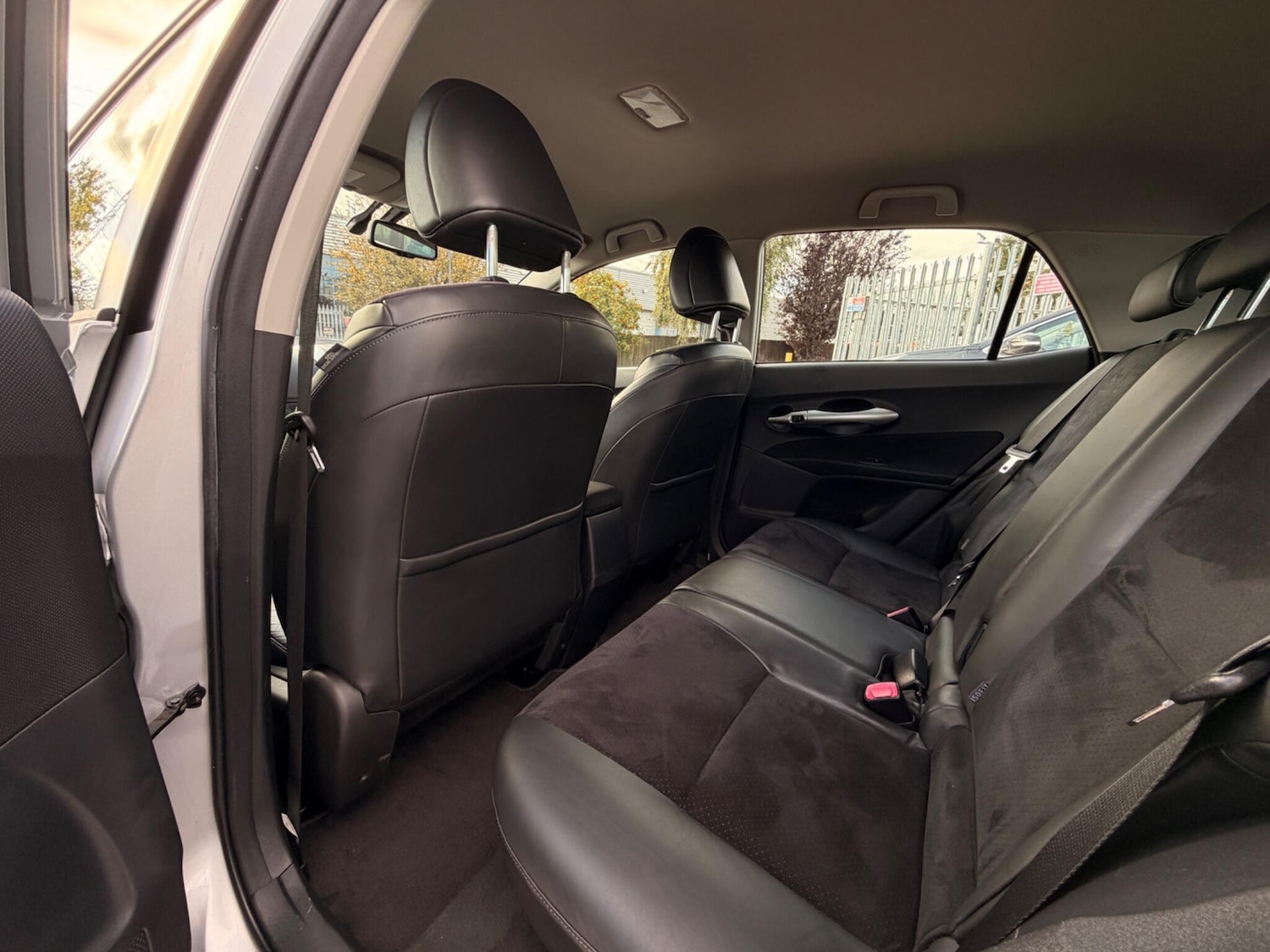 Used Toyota Auris 2010 for sale - 76226650: Photo 32