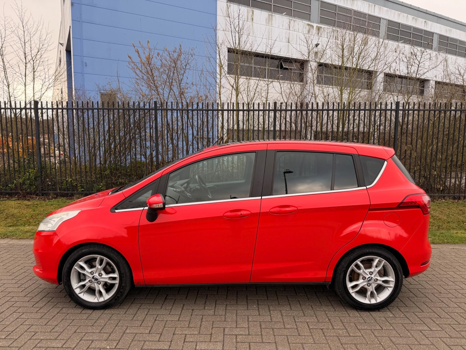 Used Ford B-MAX 2015 for sale - 77637511: Photo 17