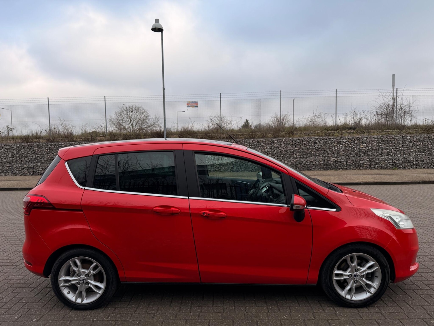 Used Ford B-MAX 2015 for sale - 77637511: Photo 19