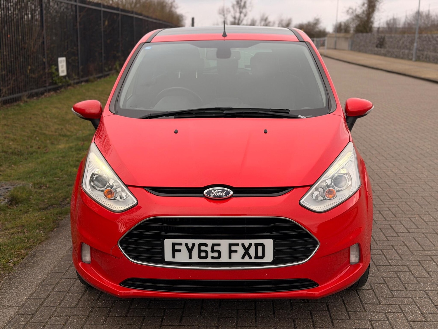 Used Ford B-MAX 2015 for sale - 77637511: Photo 2