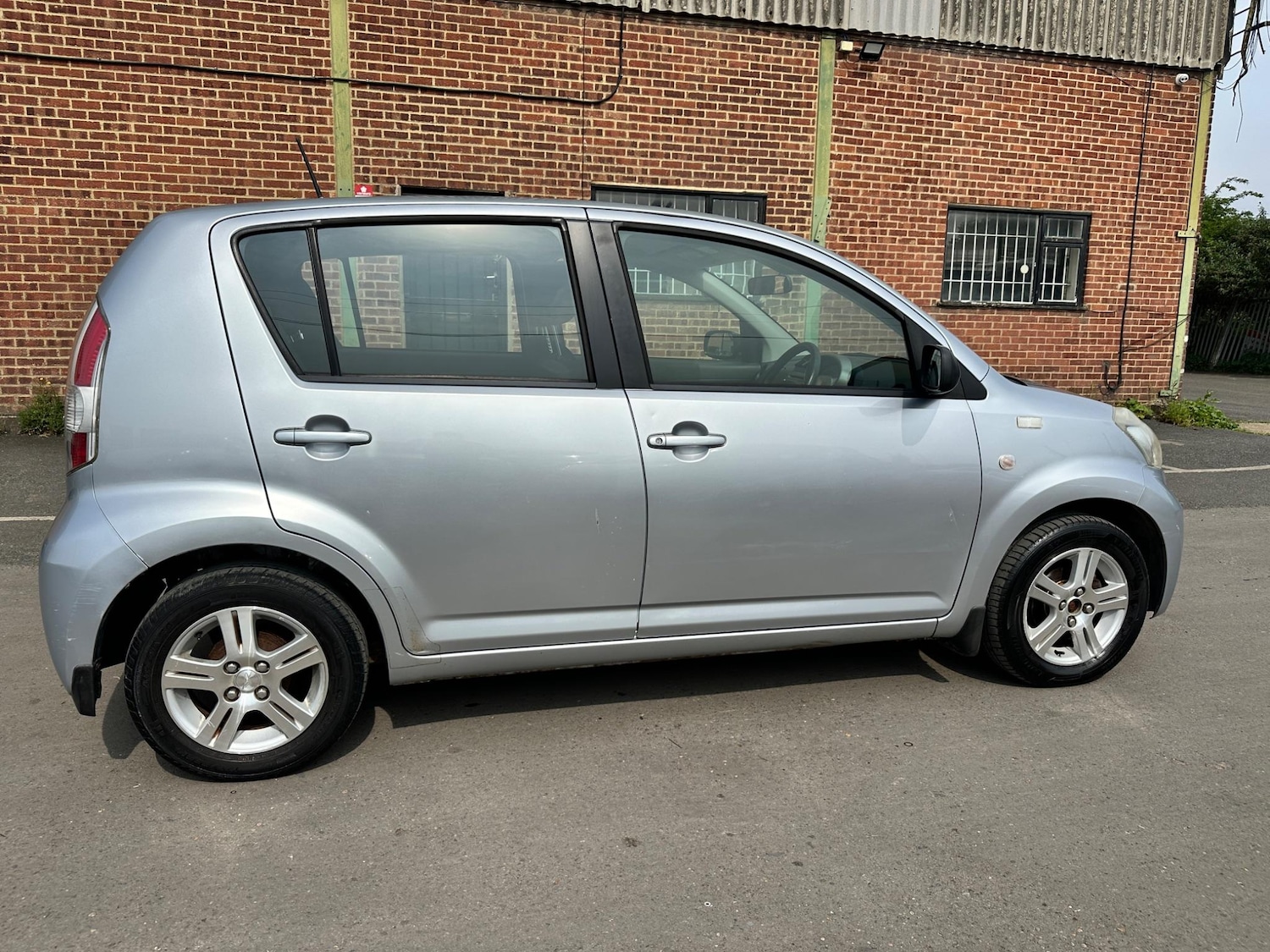 Used Daihatsu Sirion 2009 for sale - 76898753: Photo 19