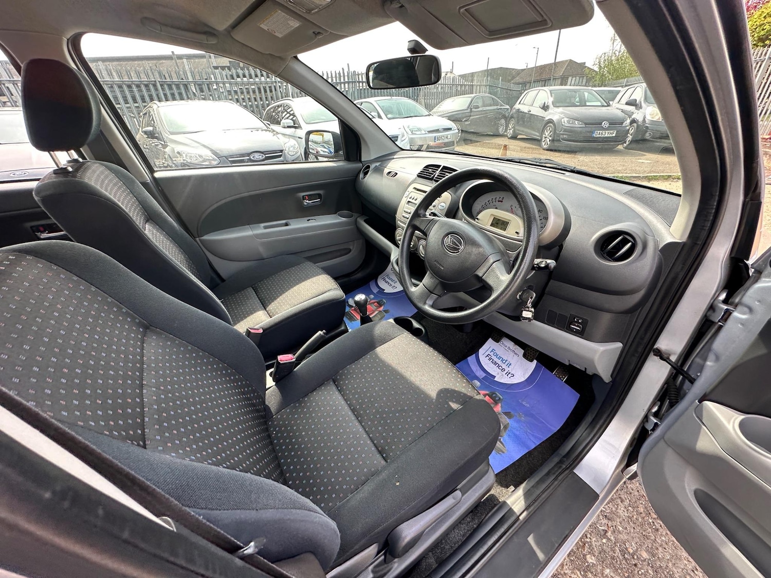 Used Daihatsu Sirion 2009 for sale - 76898753: Photo 32