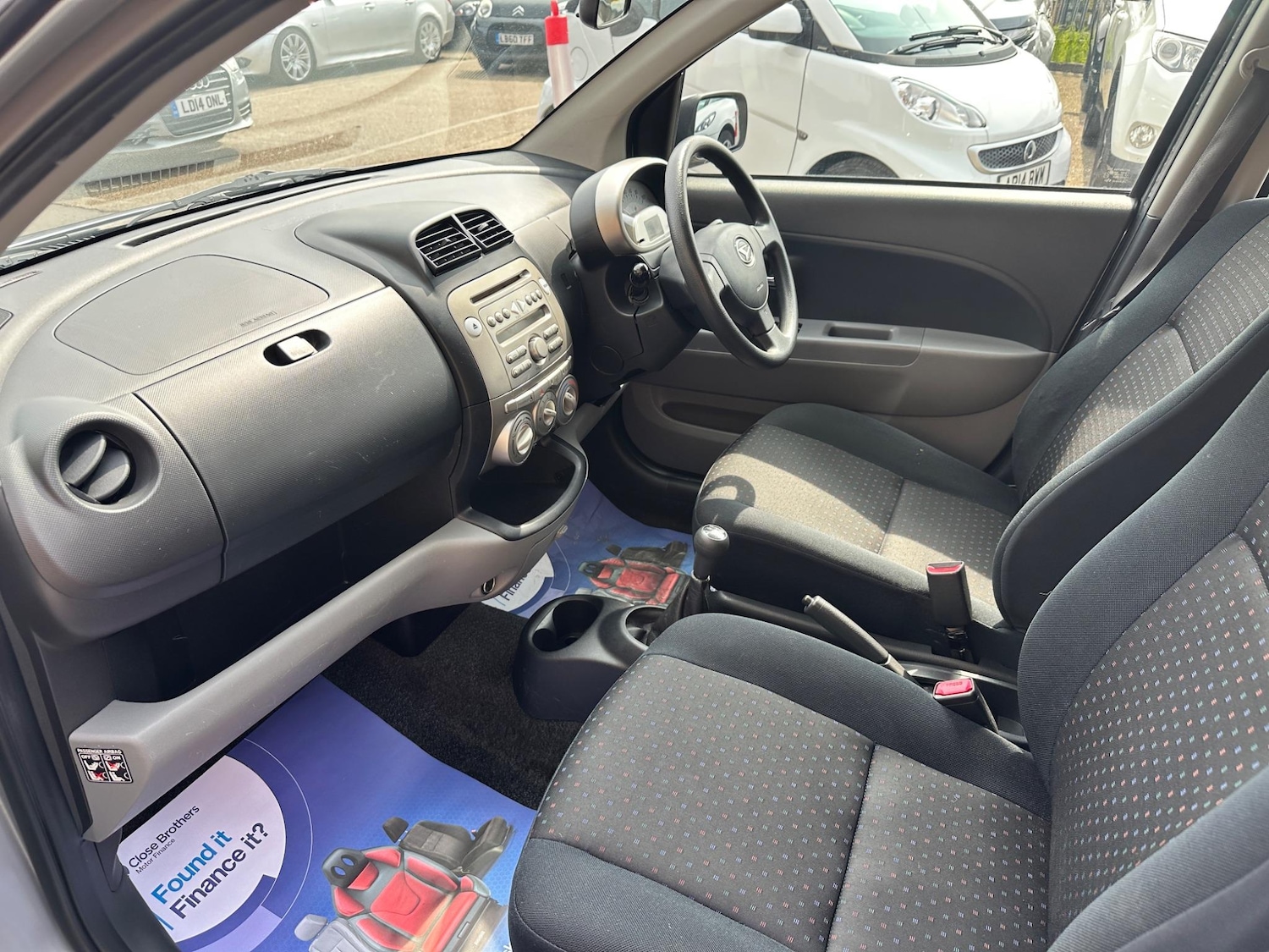 Used Daihatsu Sirion 2009 for sale - 76898753: Photo 7