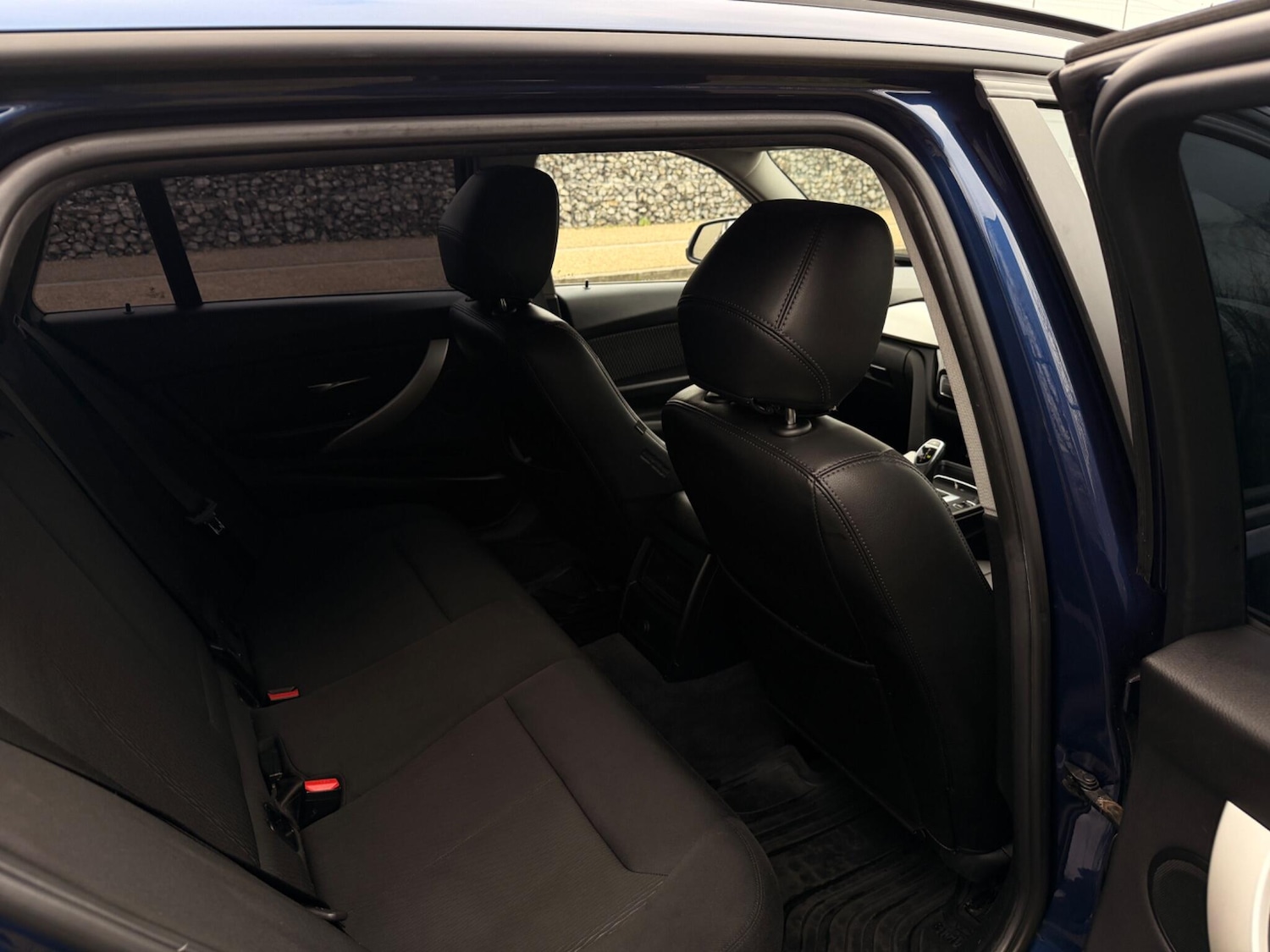 Used BMW 3 Series 2019 for sale - 77091830: Photo 11