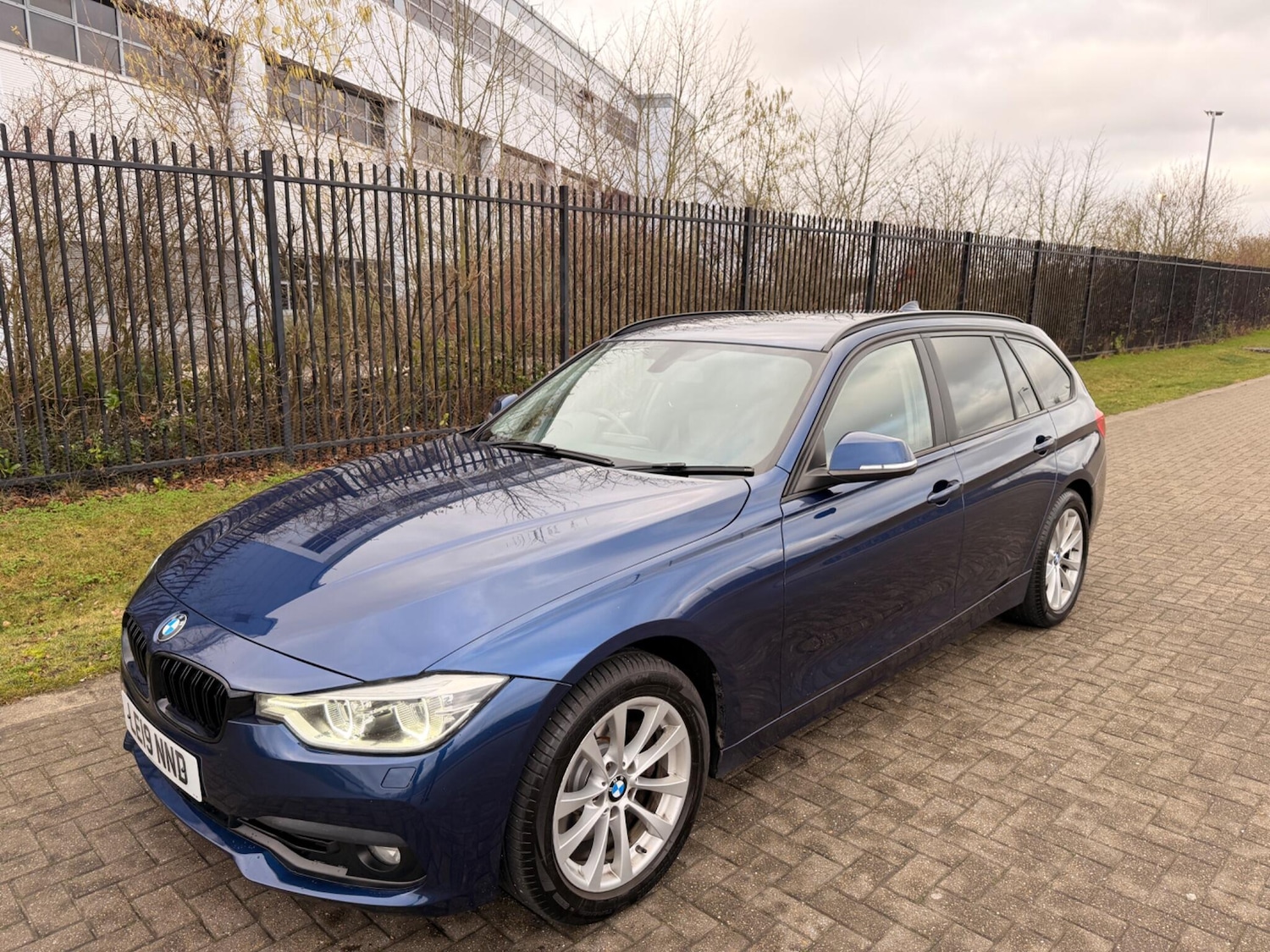 Used BMW 3 Series 2019 for sale - 77091830: Photo 14