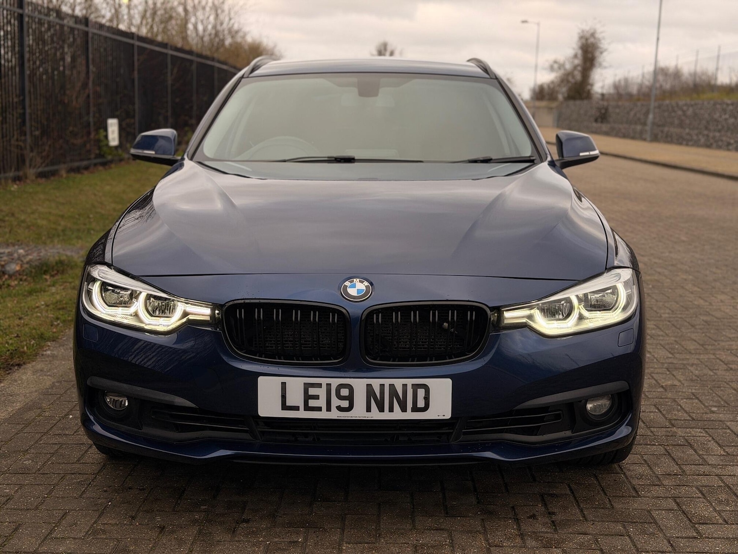 Used BMW 3 Series 2019 for sale - 77091830: Photo 2