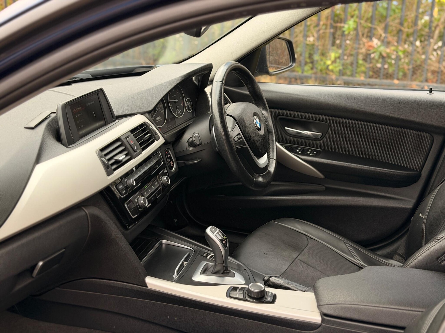 Used BMW 3 Series 2019 for sale - 77091830: Photo 21