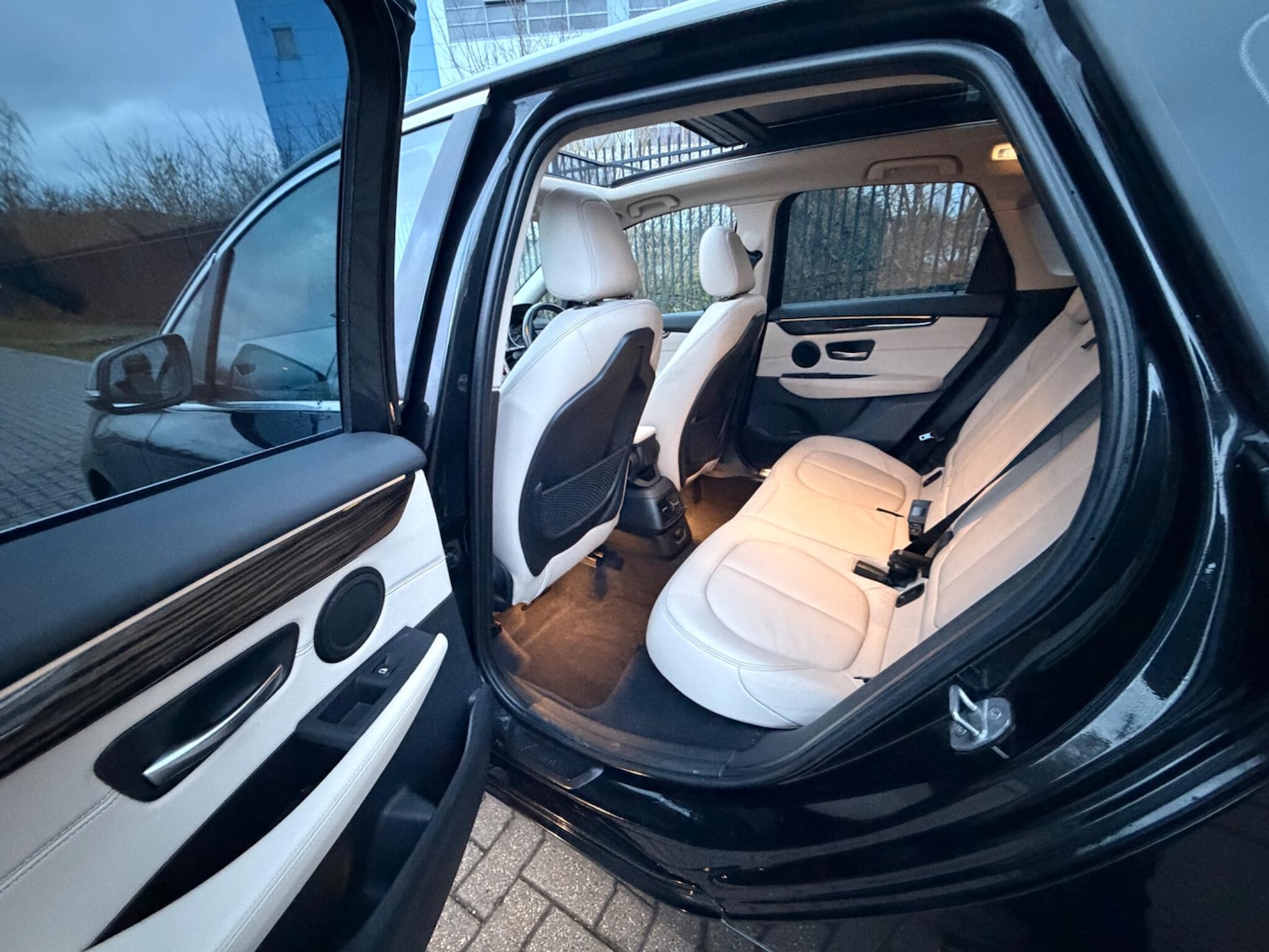 Used BMW 2 Series 2015 for sale - 77175856: Photo 24