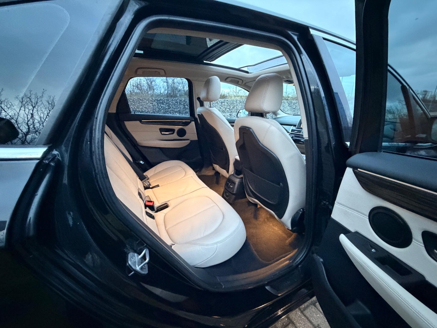 Used BMW 2 Series 2015 for sale - 77175856: Photo 43