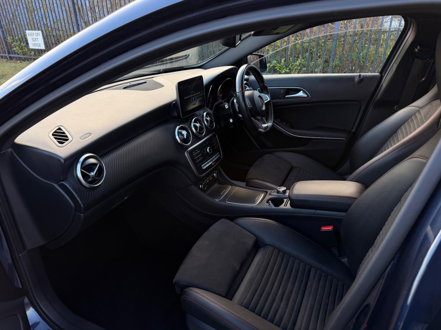 Used Mercedes-Benz A-Class 2017 for sale - 77331235: Photo 28