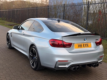 Used BMW M4 2015 for sale - 77054103: Photo