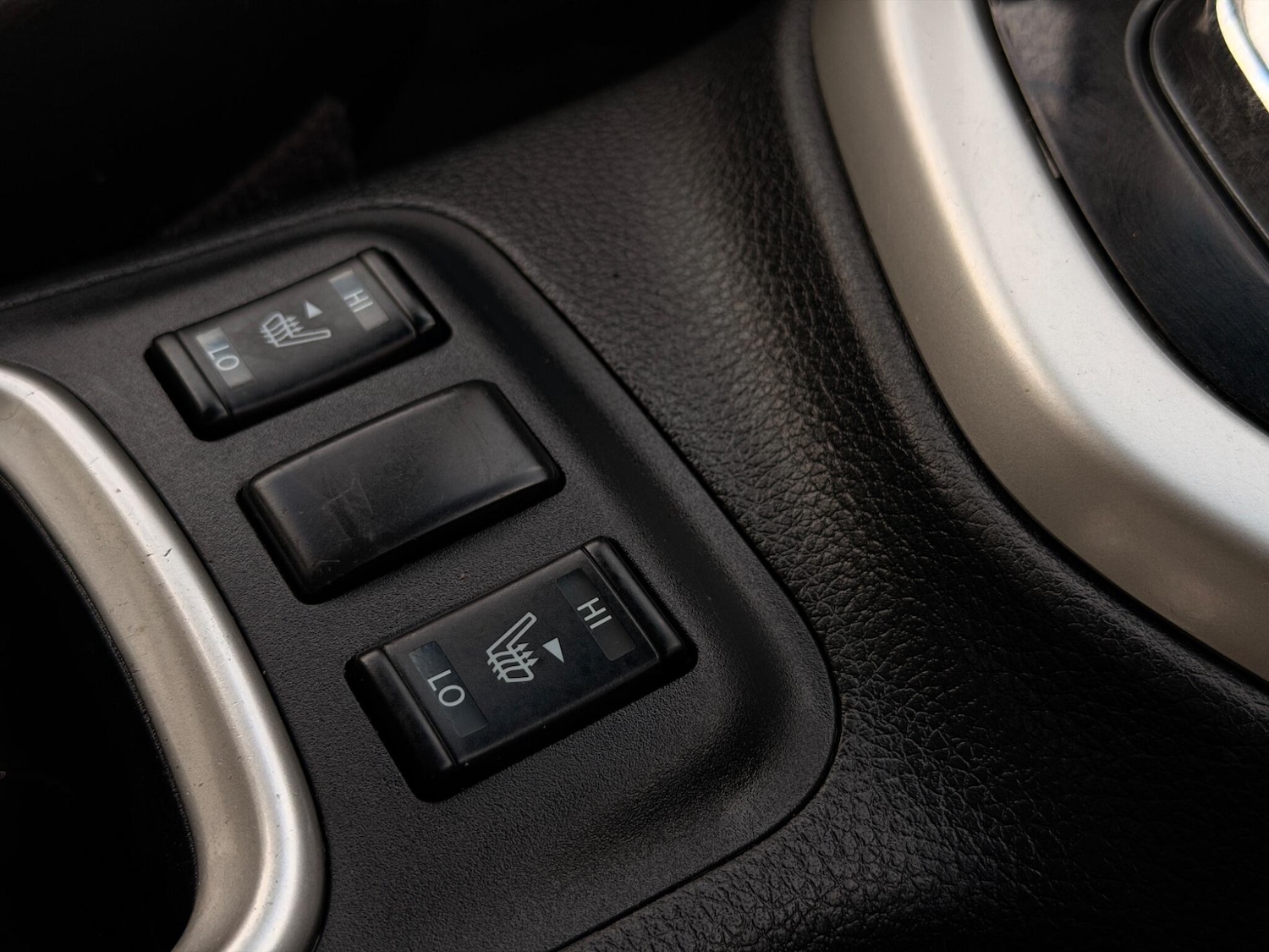 Used Nissan Navara 2018 for sale - 76408728: Photo 12