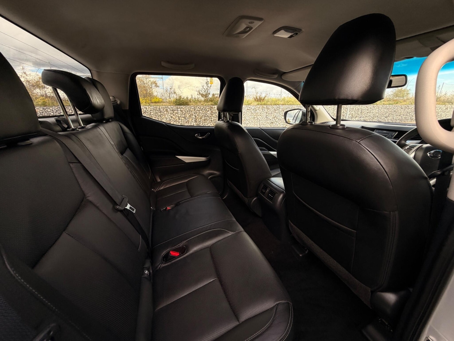 Used Nissan Navara 2018 for sale - 76408728: Photo 20