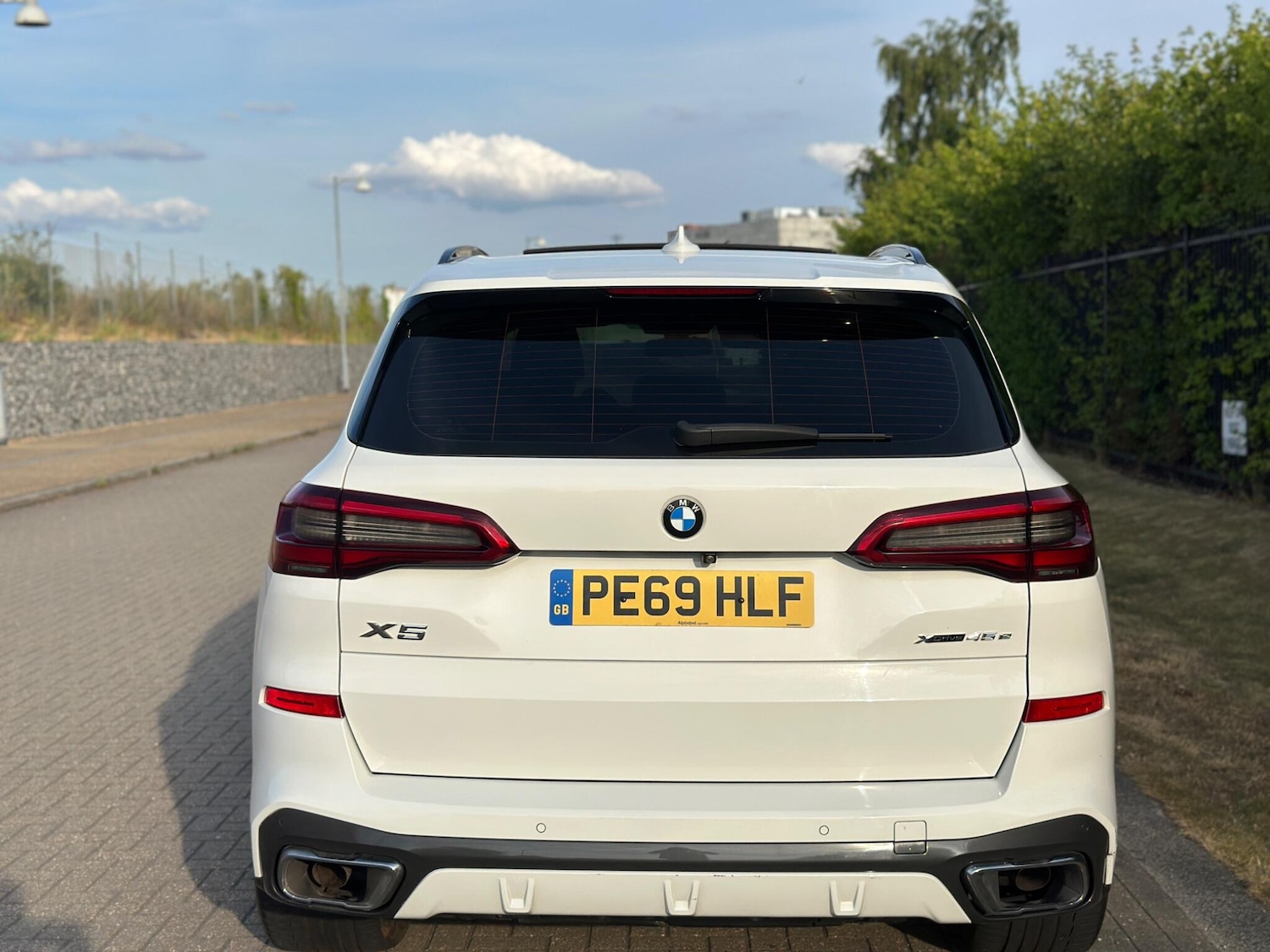 Vehicle 19
