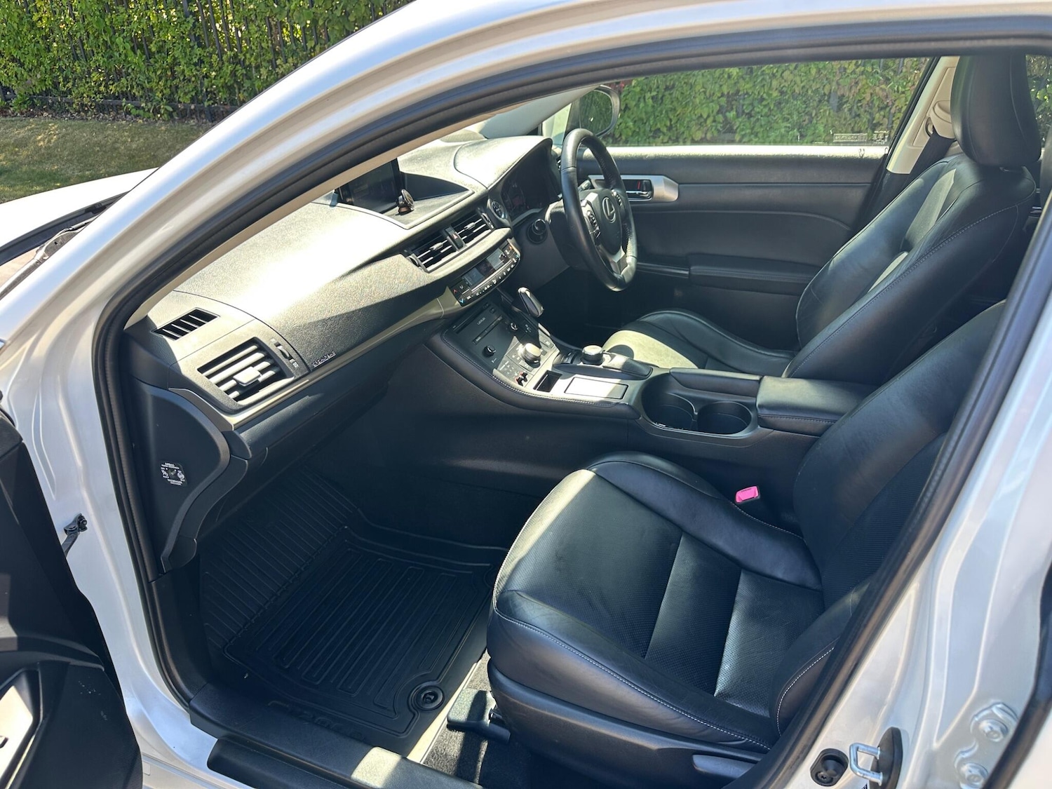 Vehicle 21