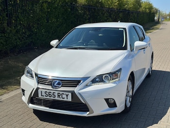 Used Lexus CT 2015 for sale - 75624046: Photo