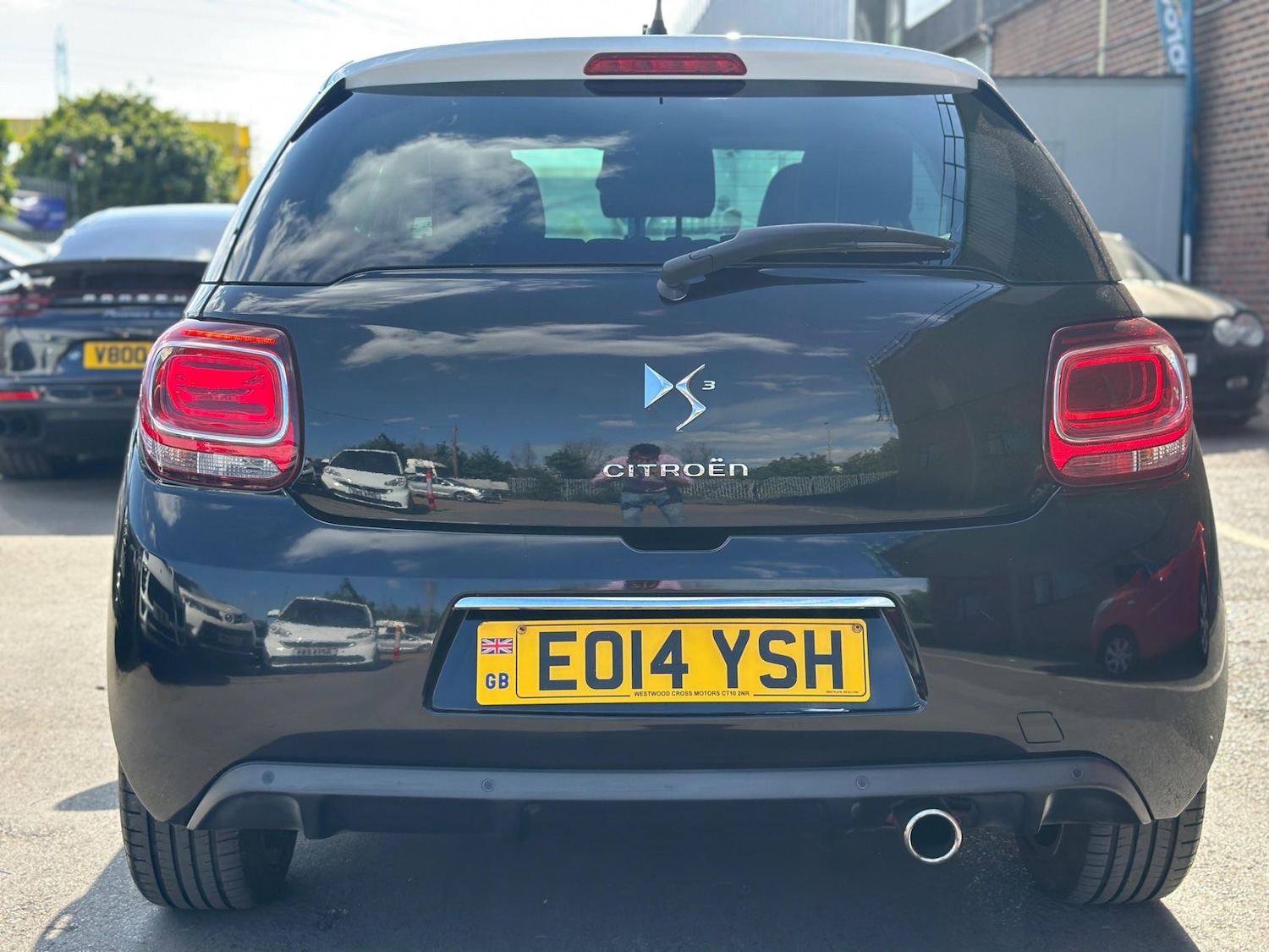 Vehicle 22