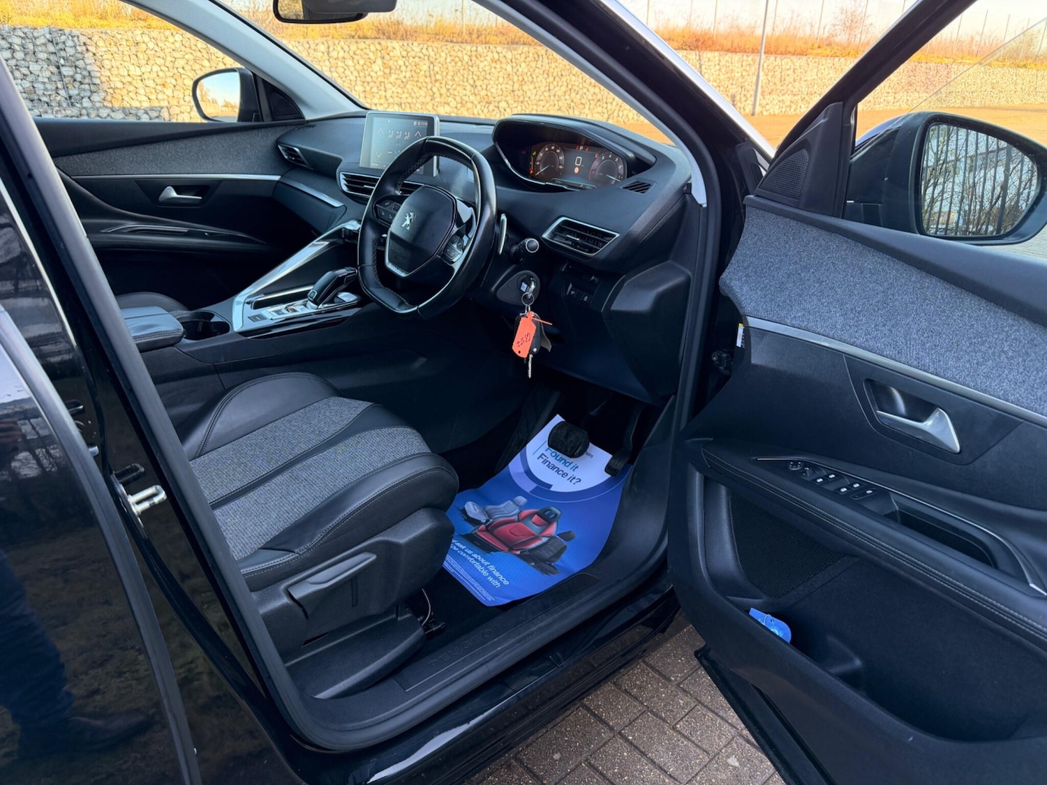 Used Peugeot 3008 2018 for sale - 77202410: Photo 19