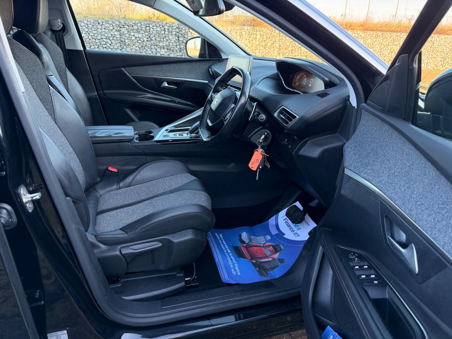 Used Peugeot 3008 2018 for sale - 77202410: Photo 35