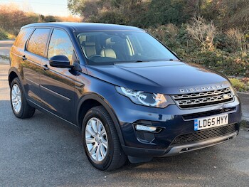 Land Rover - Discovery Sport