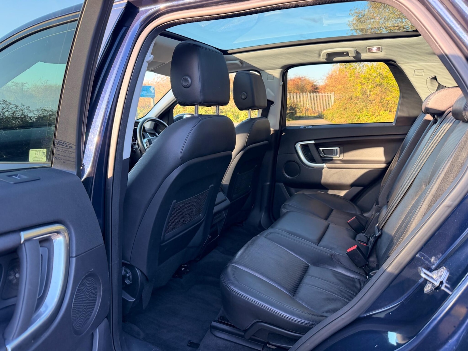 Used Land Rover Discovery Sport for sale - 76658900: Photo 28