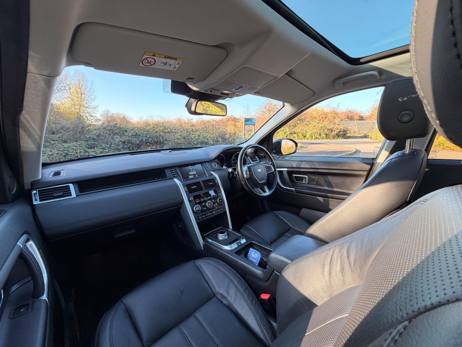 Used Land Rover Discovery Sport for sale - 76658900: Photo 32