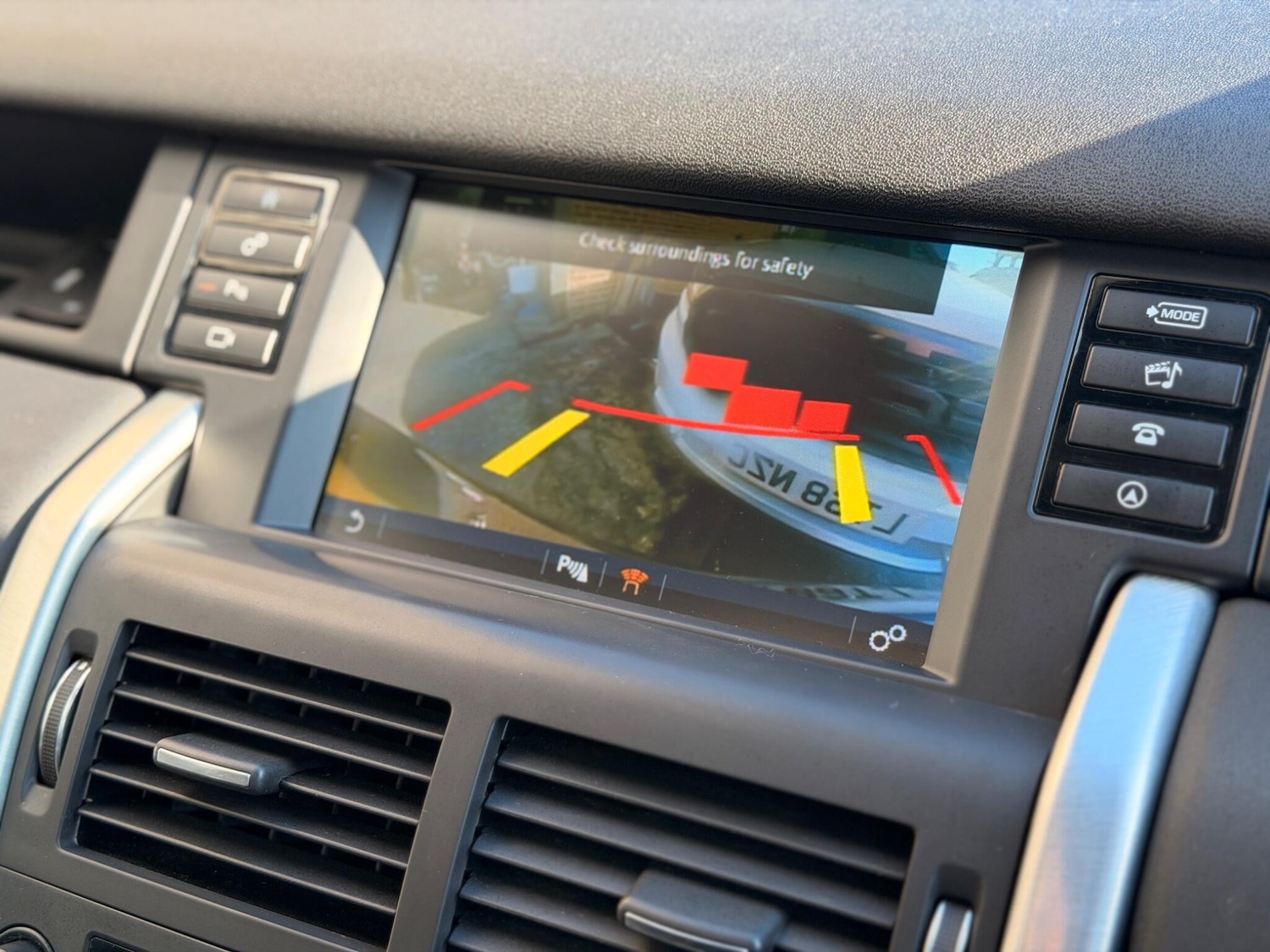 Used Land Rover Discovery Sport for sale - 76658900: Photo 34