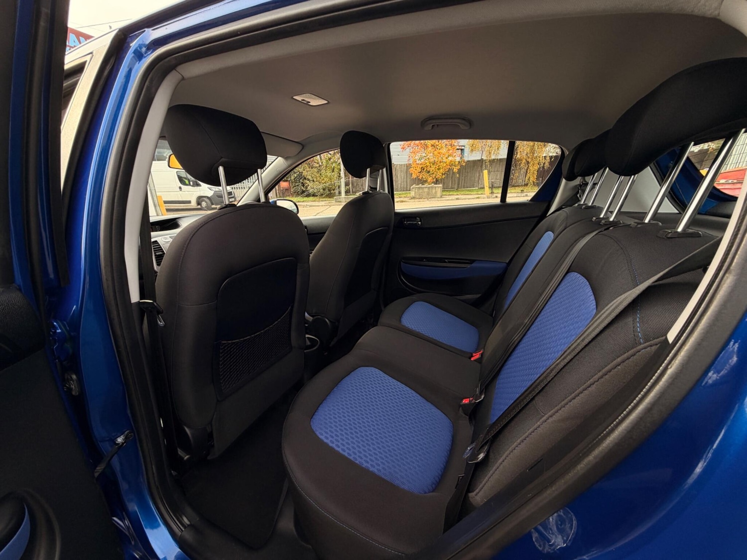 Used Hyundai i20 2009 for sale - 76887288: Photo 9