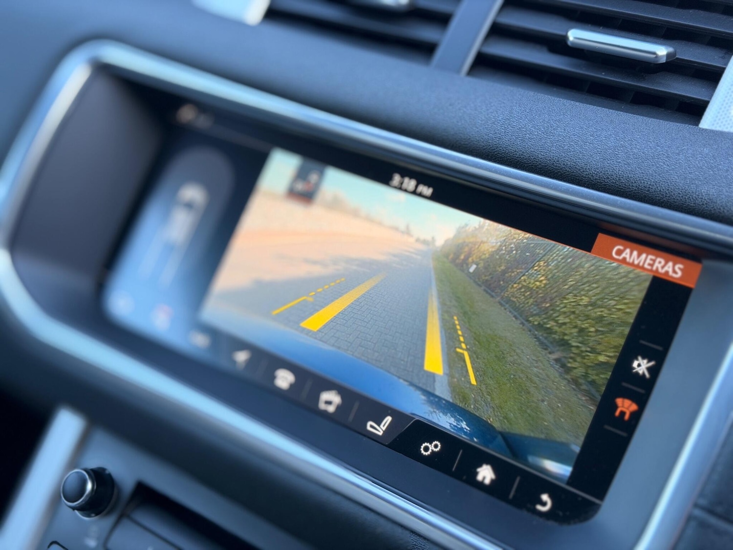 Used Land Rover Range Rover Evoque 2016 for sale - 76136289: Photo 17