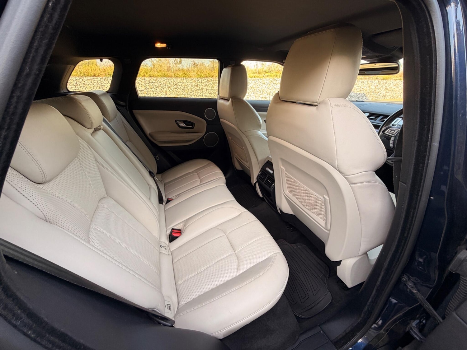 Used Land Rover Range Rover Evoque 2016 for sale - 76136289: Photo 19