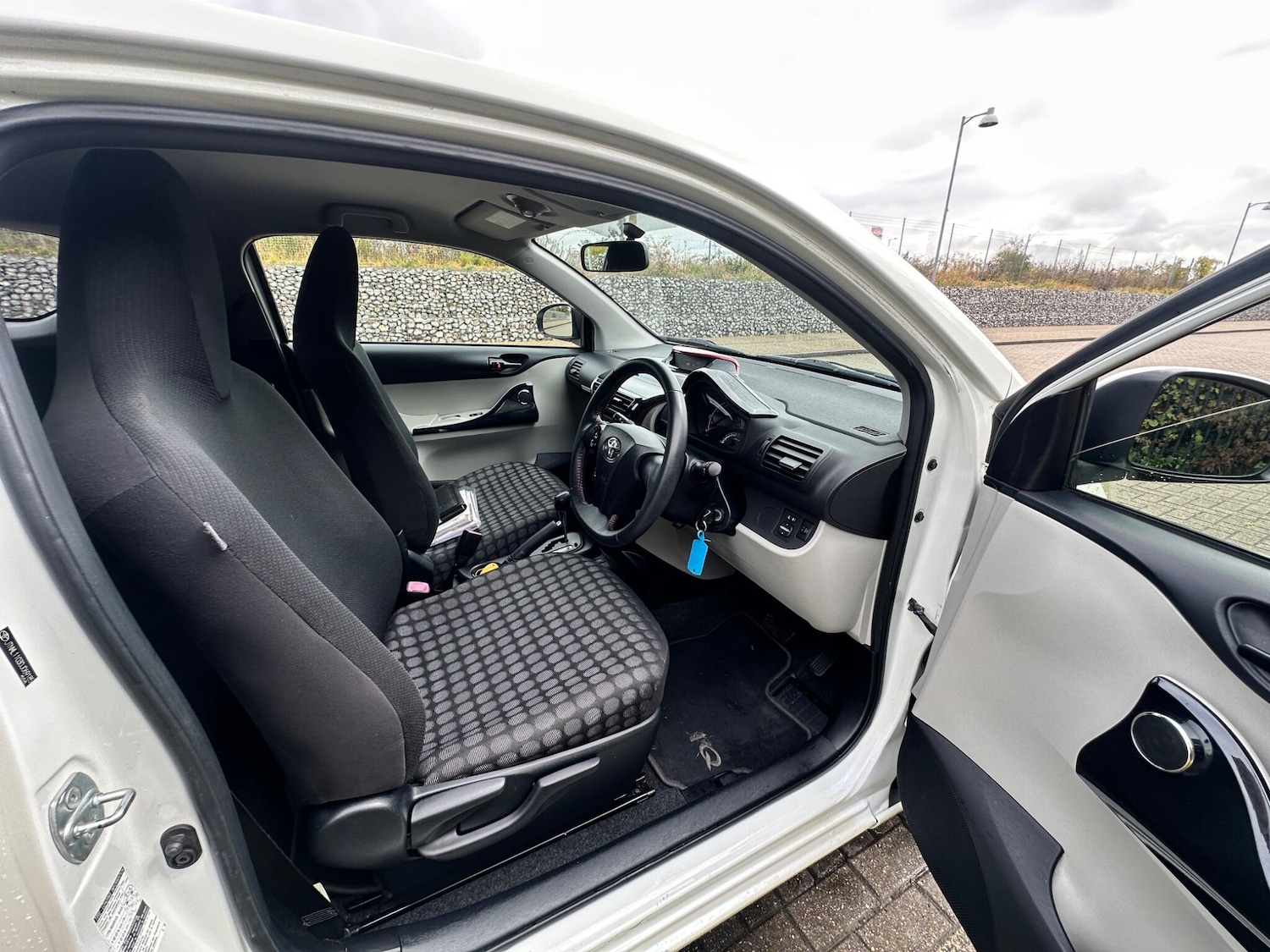 Vehicle 29