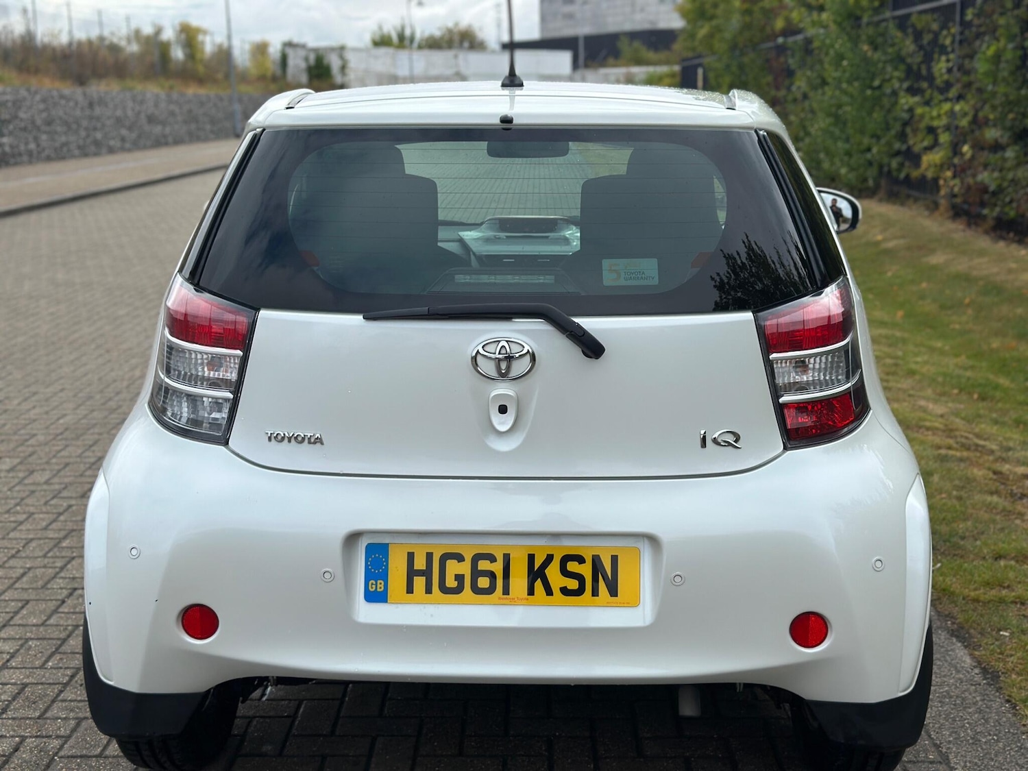 Vehicle 5