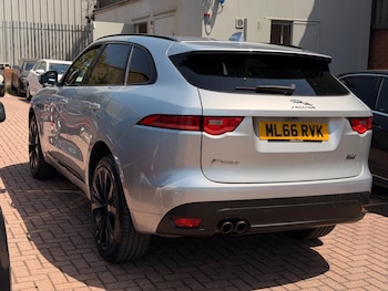 Used Jaguar F-Pace 2016 for sale - 78988780: Photo