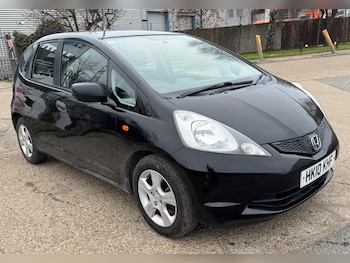 Used Honda Jazz 2010 for sale - 77066850: Photo
