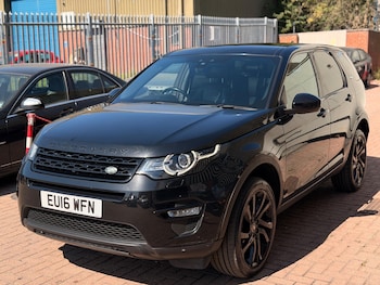Used Land Rover Discovery Sport 2016 for sale - 79224499: Photo