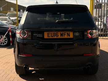 Used Land Rover Discovery Sport 2016 for sale - 79224499: Photo