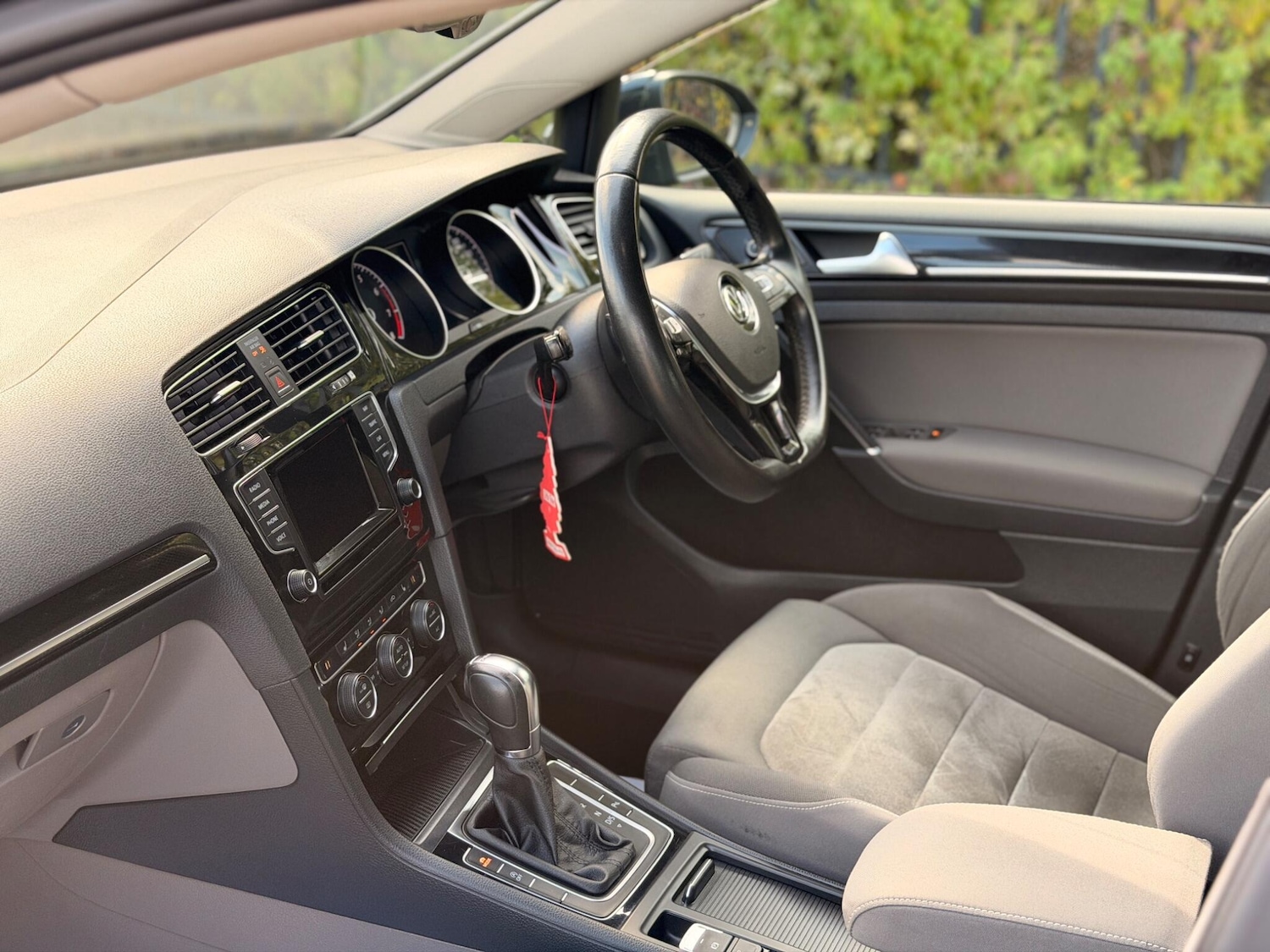 Used Volkswagen Golf 2013 for sale - 76109897: Photo 10