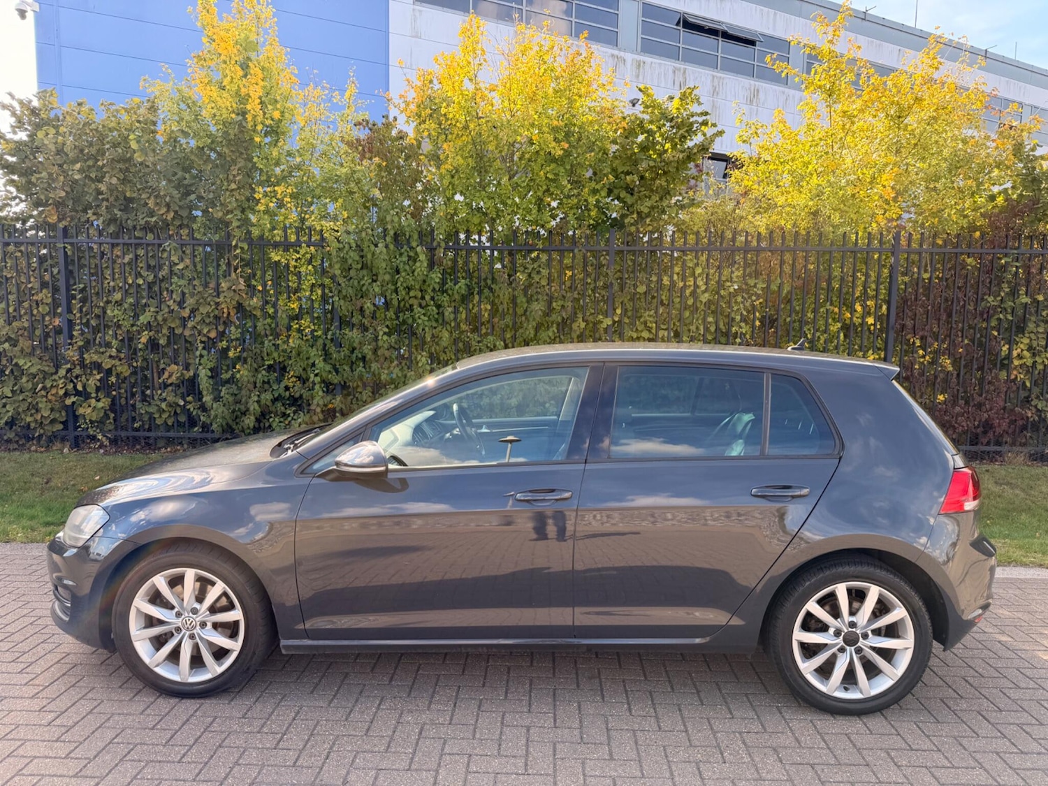Used Volkswagen Golf 2013 for sale - 76109897: Photo 15