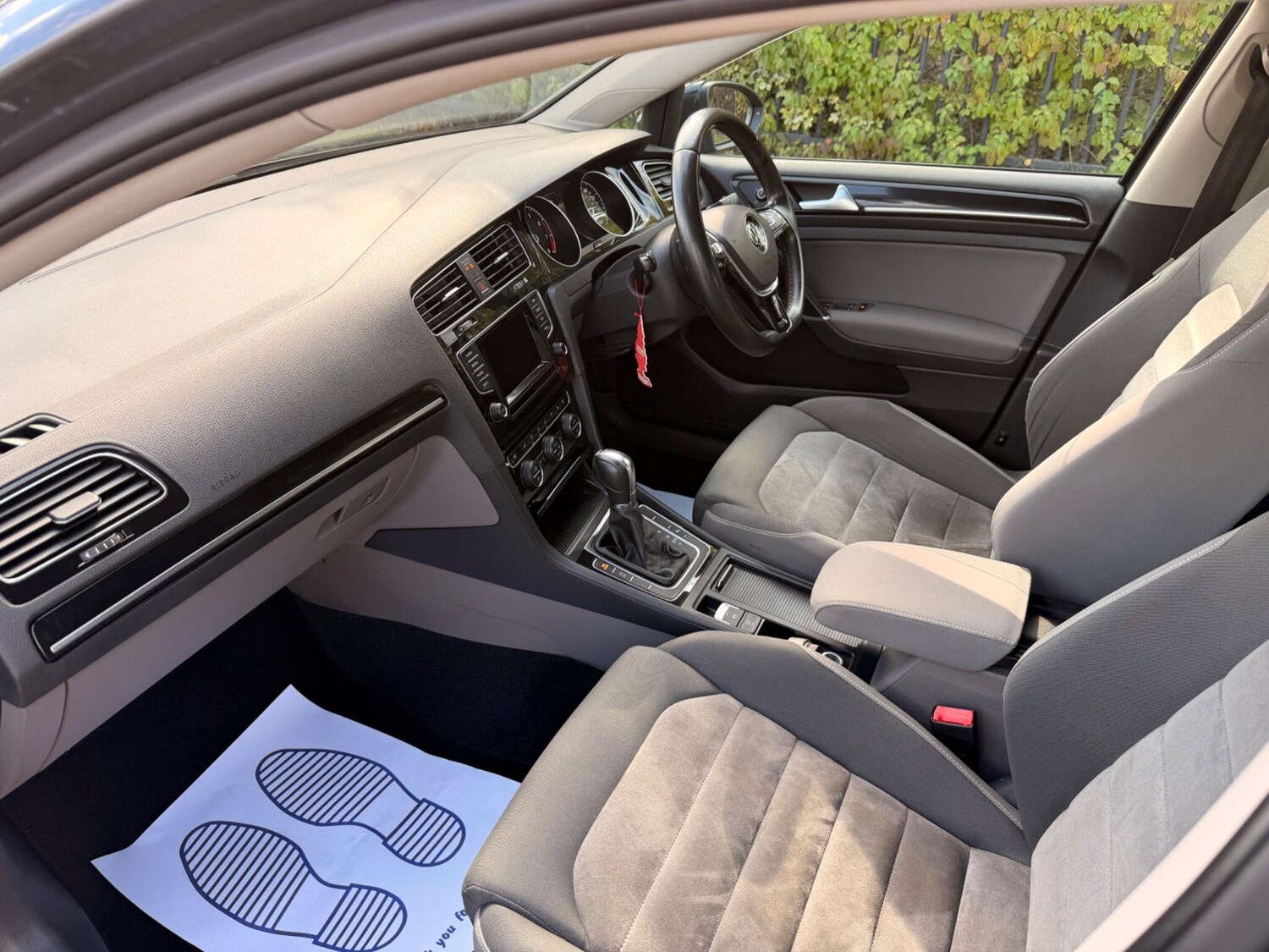 Used Volkswagen Golf 2013 for sale - 76109897: Photo 20