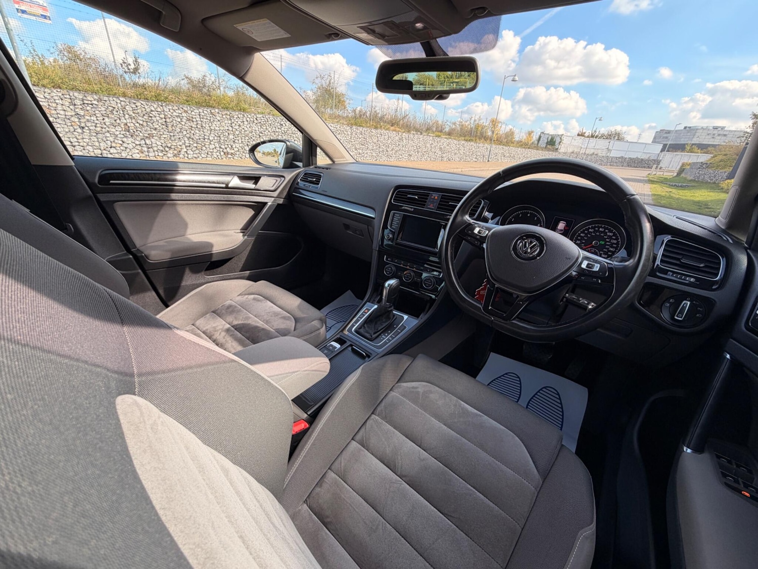 Used Volkswagen Golf 2013 for sale - 76109897: Photo 23