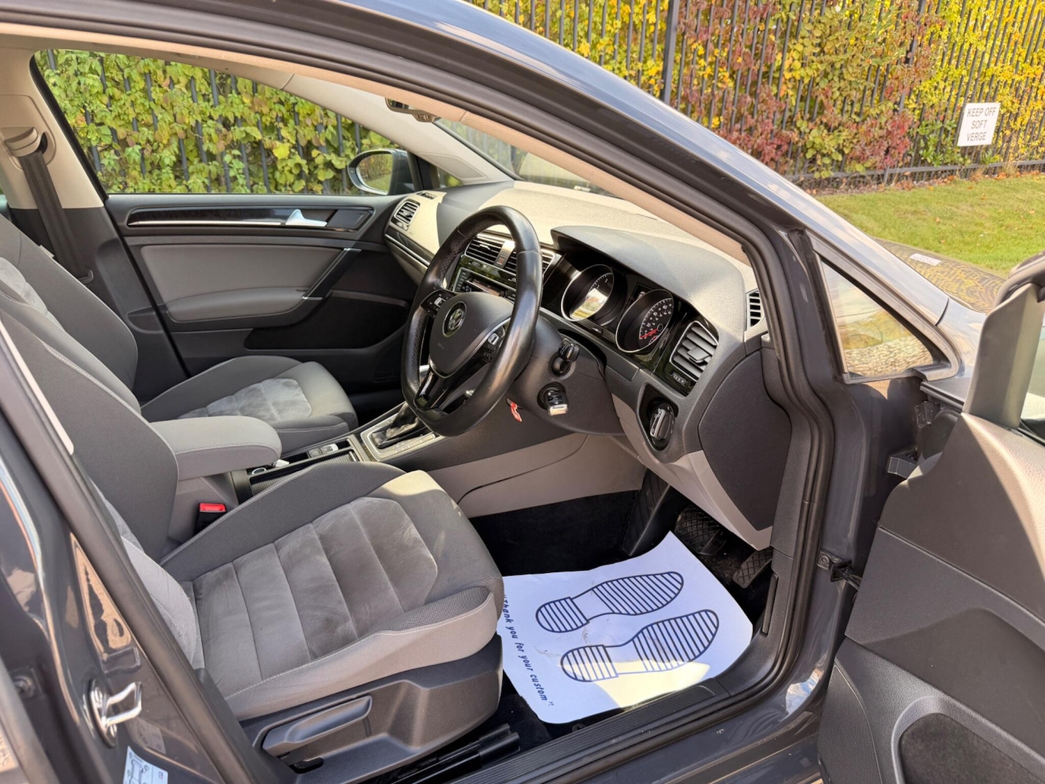 Used Volkswagen Golf 2013 for sale - 76109897: Photo 26