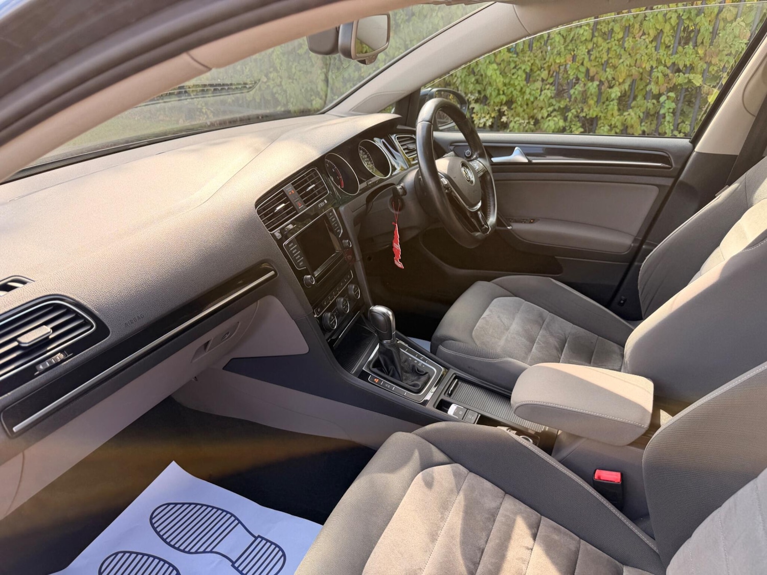 Used Volkswagen Golf 2013 for sale - 76109897: Photo 36