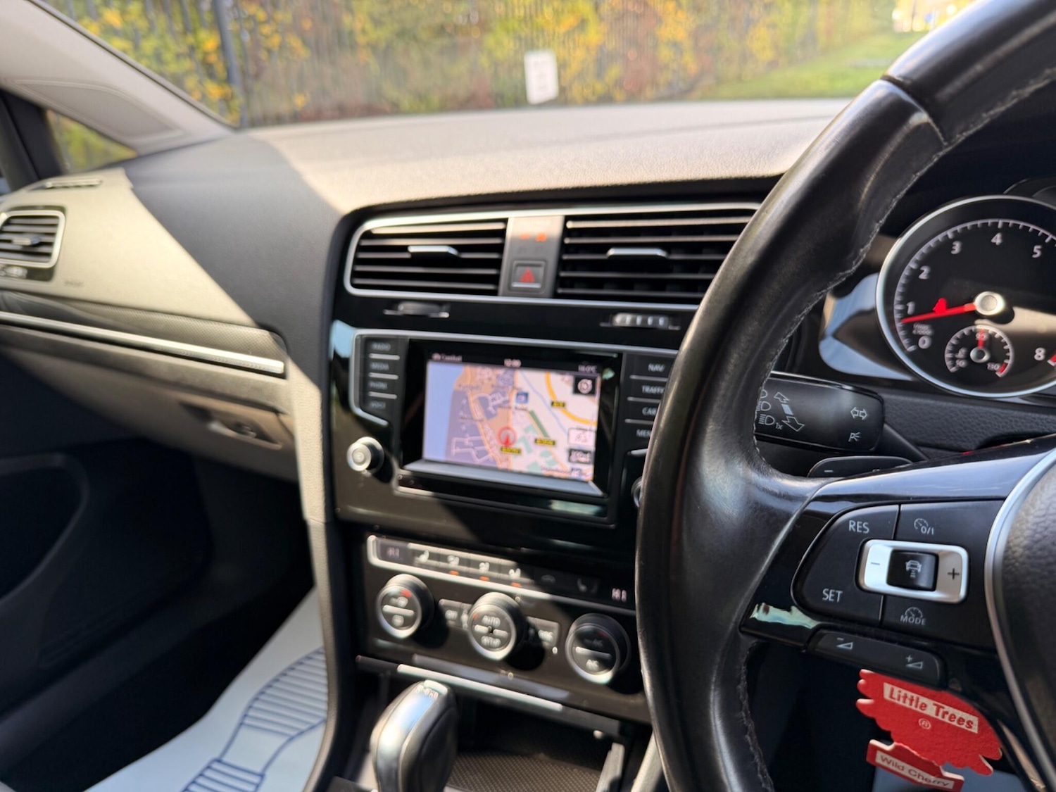 Used Volkswagen Golf 2013 for sale - 76109897: Photo 38