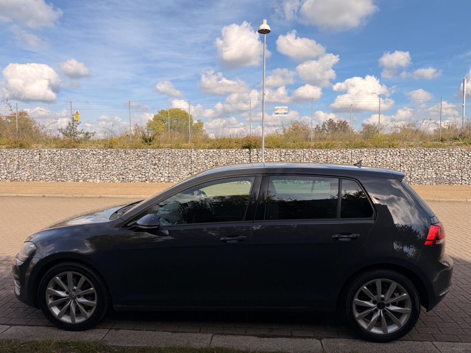 Used Volkswagen Golf 2013 for sale - 76109897: Photo 40
