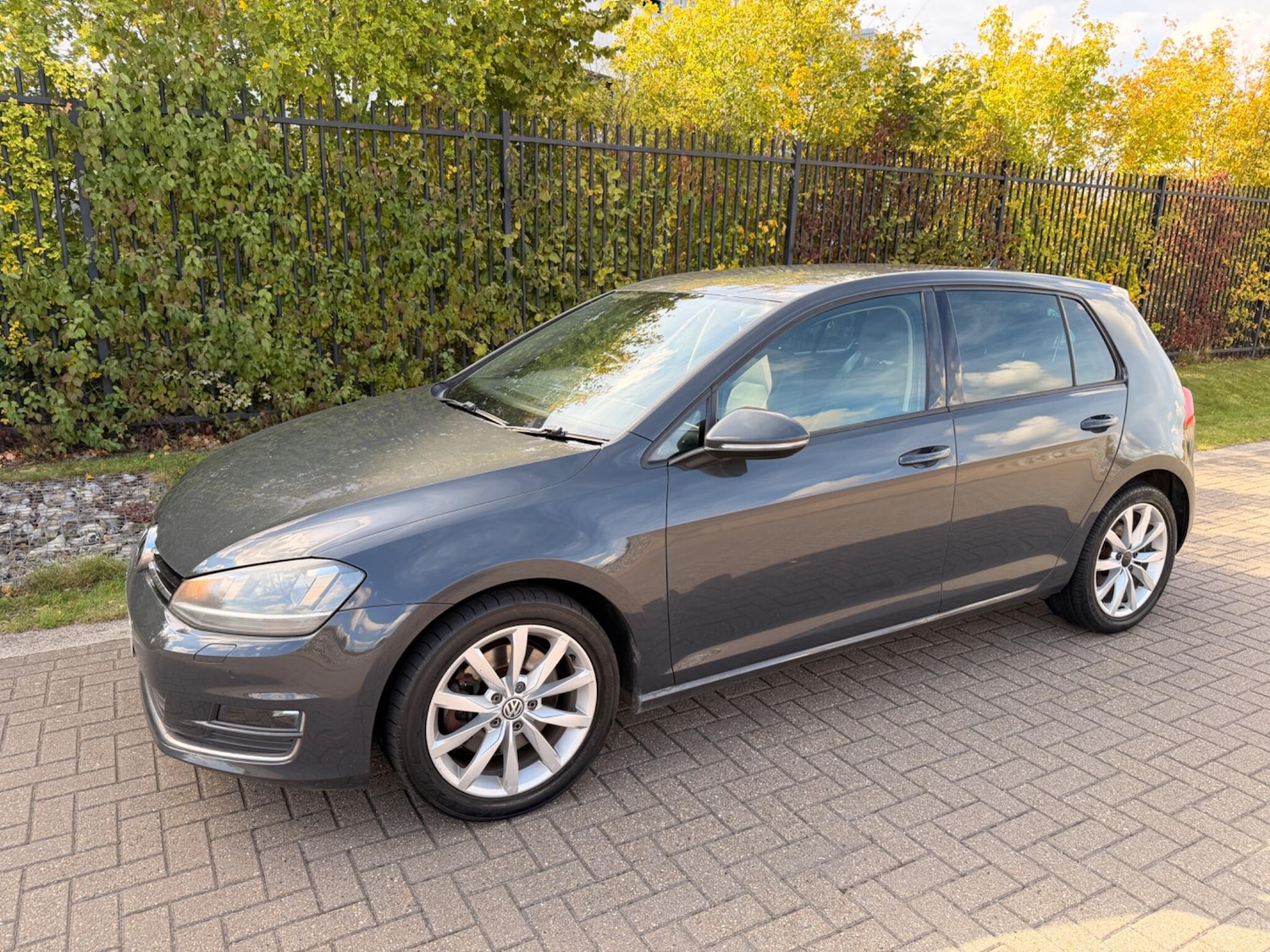 Used Volkswagen Golf 2013 for sale - 76109897: Photo 42