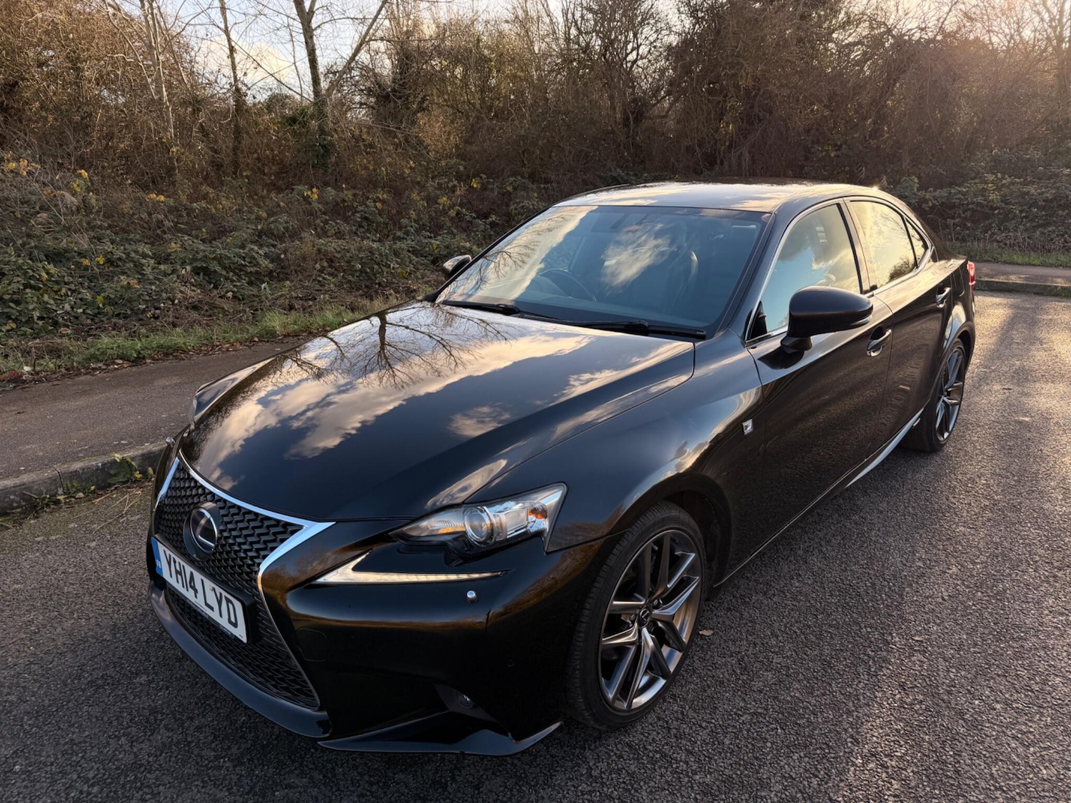 Used Lexus IS 2014 for sale - 76926133: Photo 3